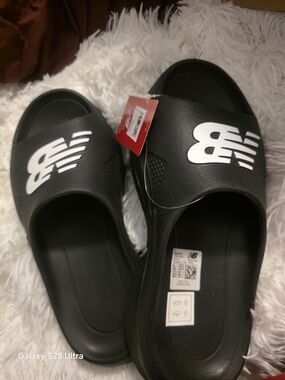 New Balance FuelCell Slide Black